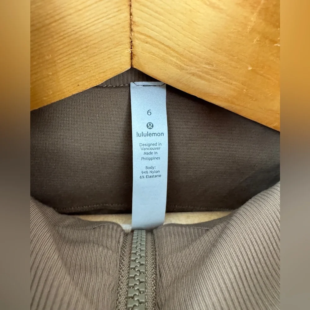 LuLulemon Beyond the Studio Beige Tan Brown Safari Hoodie Jacket 6 - Picture 13 of 16
